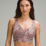Sylve Seamless Animal Print Sports Bra